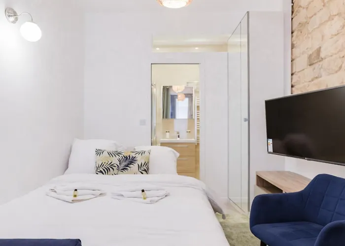 Near Le Moulin Rouge And Montmartre Appartement
